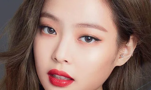 Chuyên gia phân tích đôi mắt của 4 thành viên BlackPink